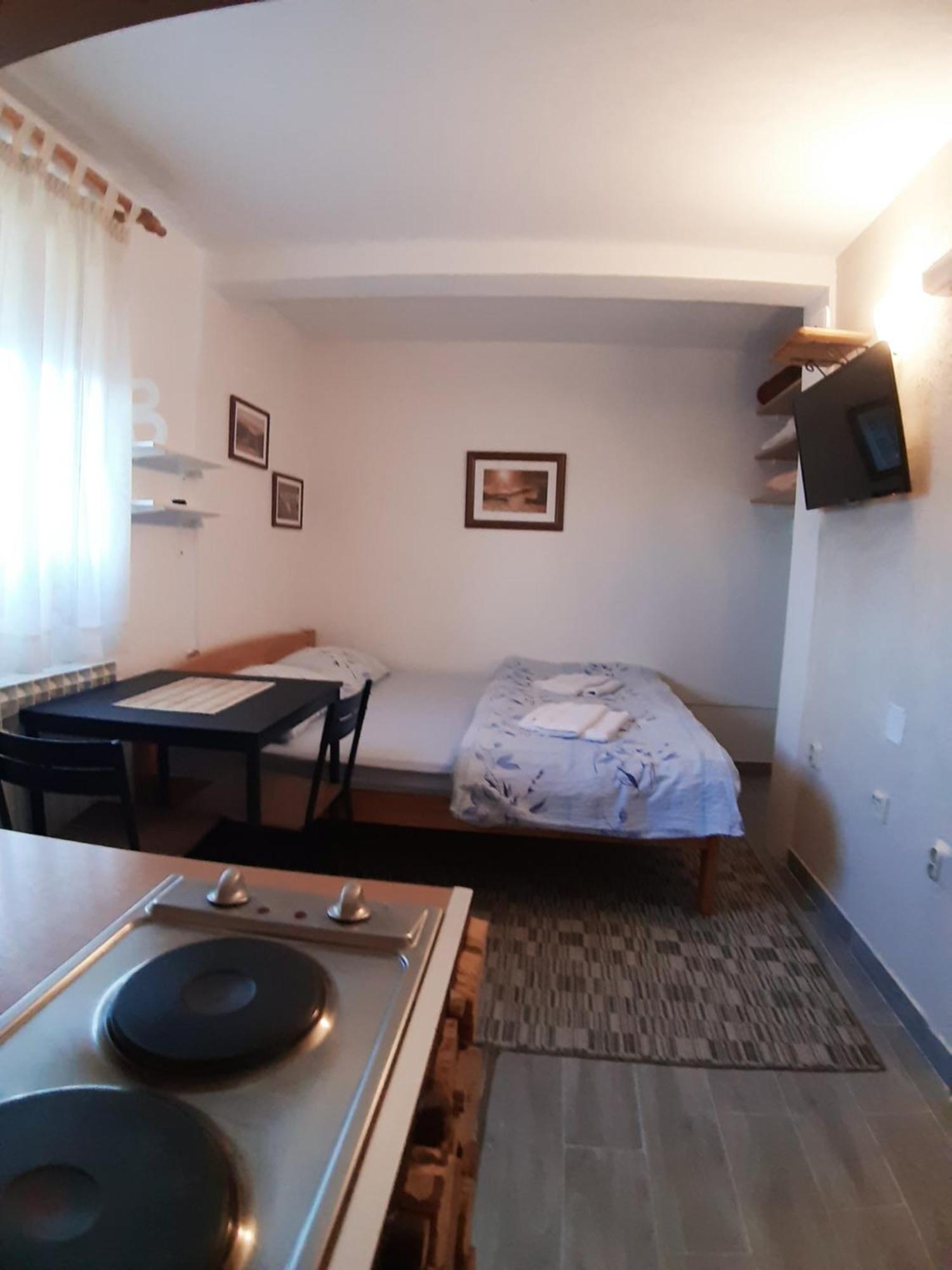 Apartmani Marija Яхорина Экстерьер фото