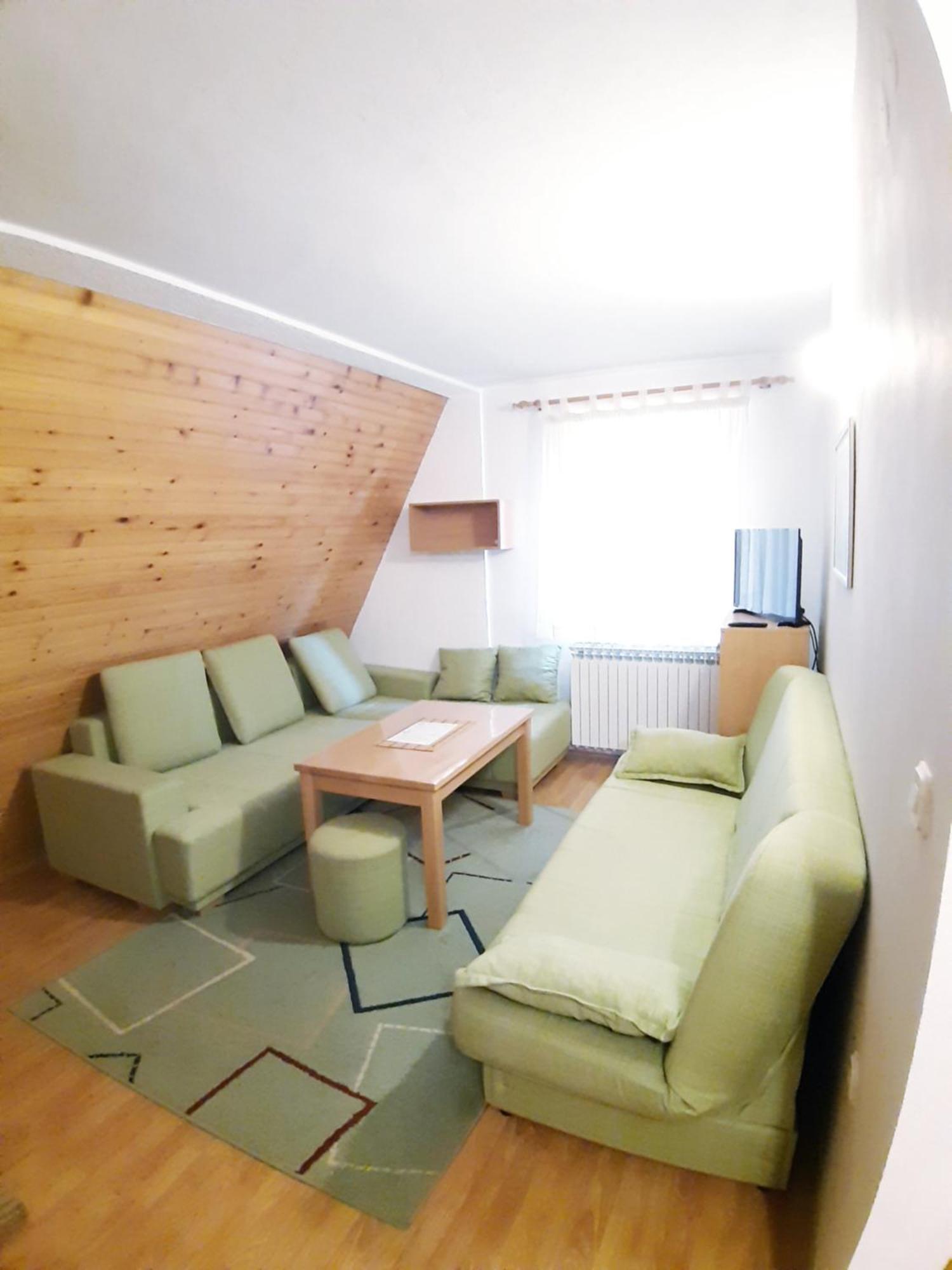Apartmani Marija Яхорина Экстерьер фото